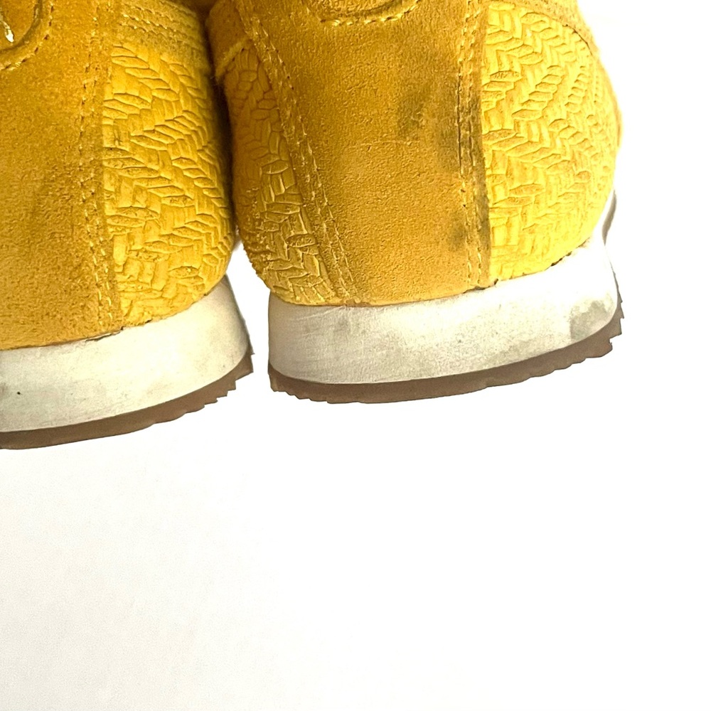 Puma Sneakers - Picture 3 of 3